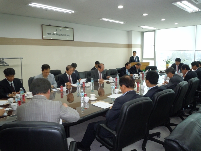 20120509_제2차이사회 005.jpg